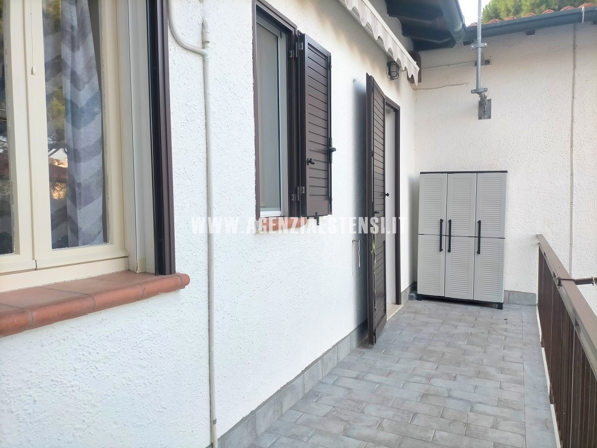 esterno terrazzo con tendone