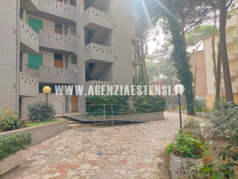 ingresso condominiale