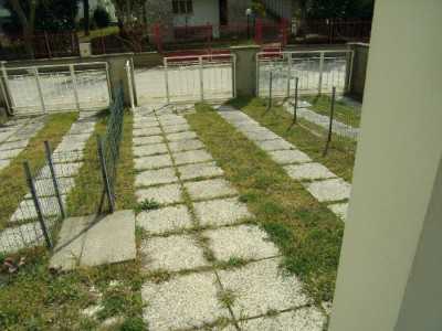 giardino e posto auto