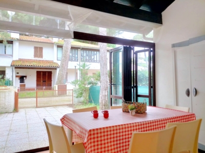 patio attrezzato