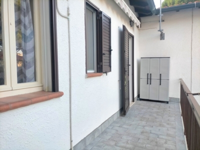 esterno terrazzo con tendone