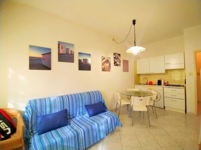 soggiorno con cucina a vista